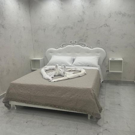 카타니아 Casa La Vigna B&B 외부 사진